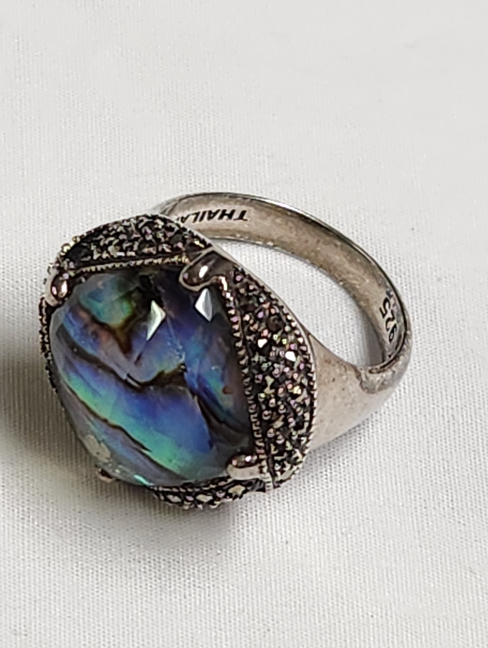 MARC JACOBS Sterling Silver Abalone Shell Ring With Marcaste Accents Size 8 - Picture 4 of 17